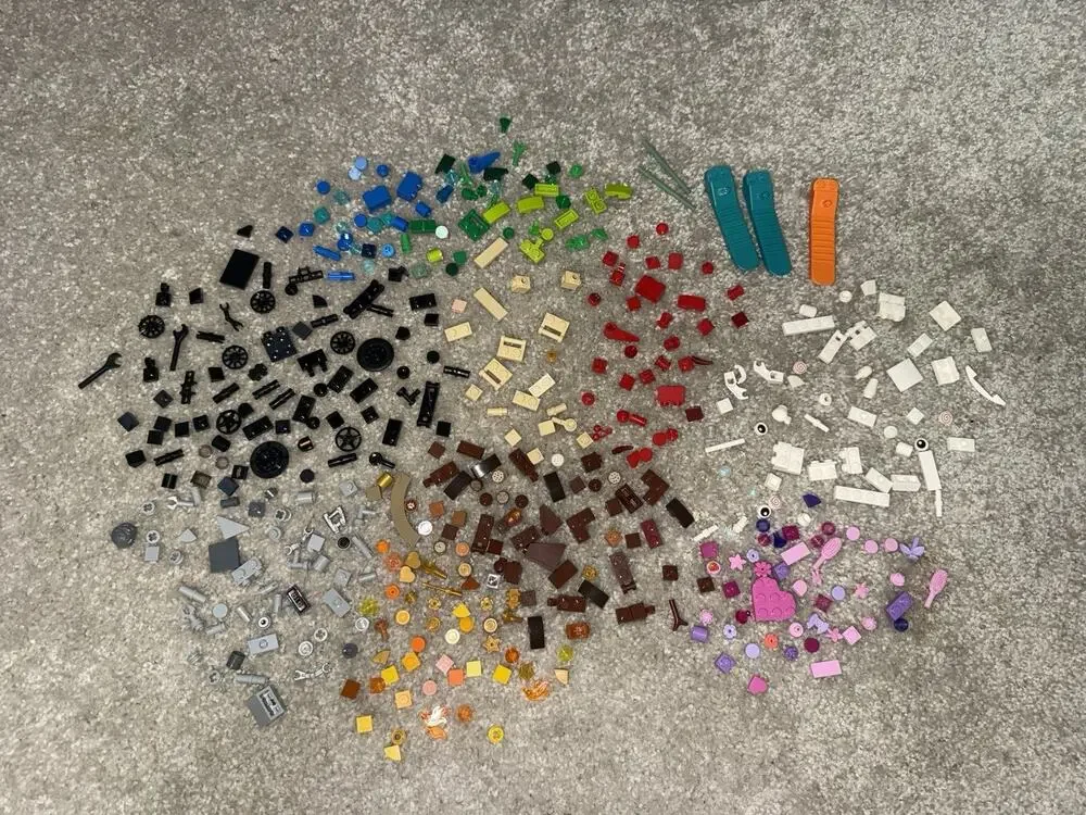 LEGO lot of ~400 mini pieces random replacement pieces multiple colors